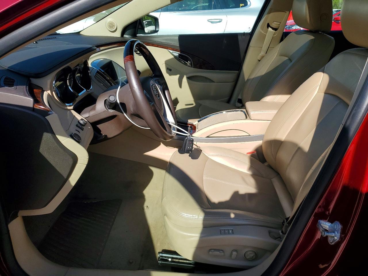 2011 BUICK LACROSSE CXS photo 19