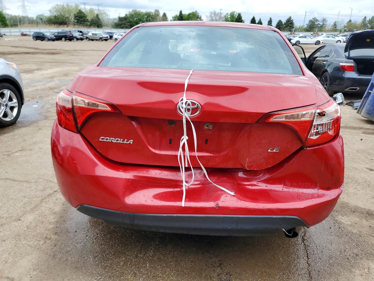 2017 TOYOTA COROLLA LE photo 16