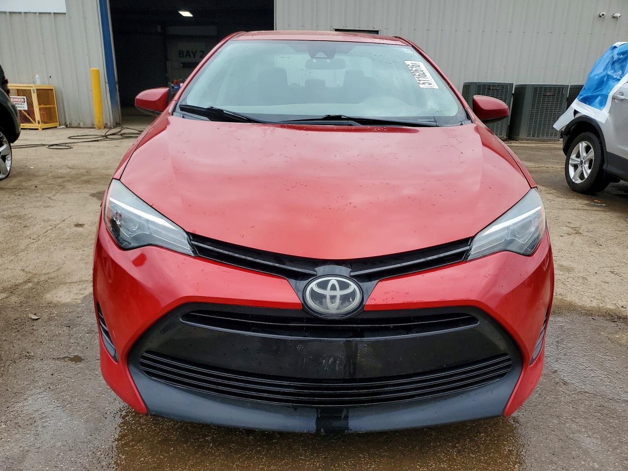 2017 TOYOTA COROLLA LE photo 13