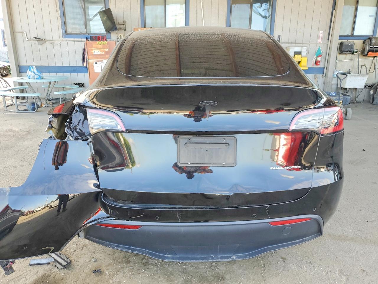 2021 TESLA MODEL Y photo 11