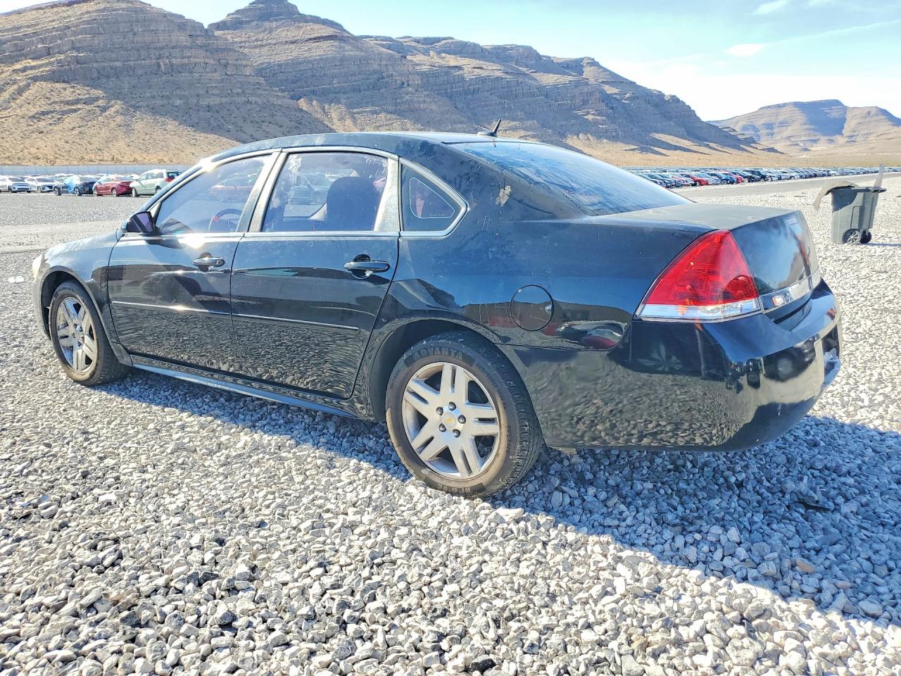 2011 CHEVROLET IMPALA LT photo 2
