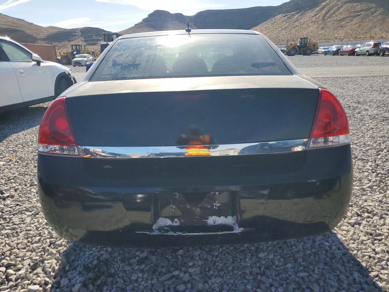 2011 CHEVROLET IMPALA LT photo 6
