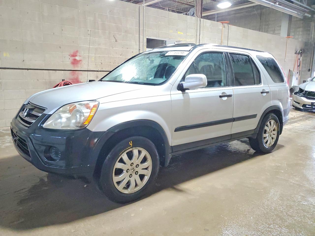 2005 HONDA CR-V