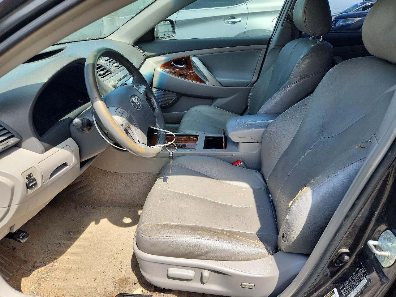 2008 TOYOTA CAMRY XLE photo 19