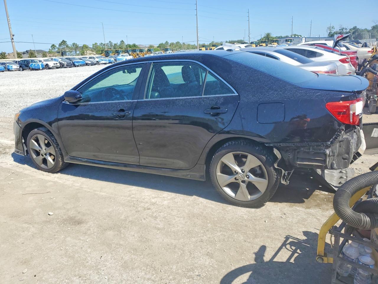 2012 TOYOTA CAMRY SE SPORT LIMITED EDITION photo 3