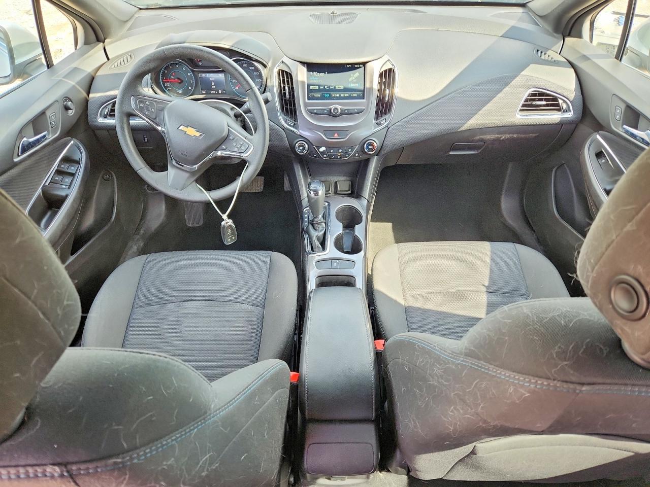 2017 CHEVROLET CRUZE LT photo 15