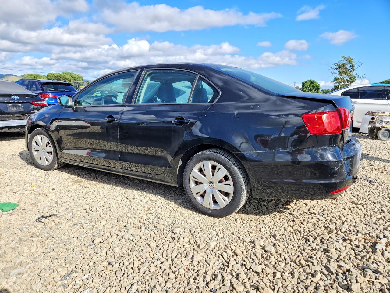 2012 VOLKSWAGEN JETTA SE photo 2