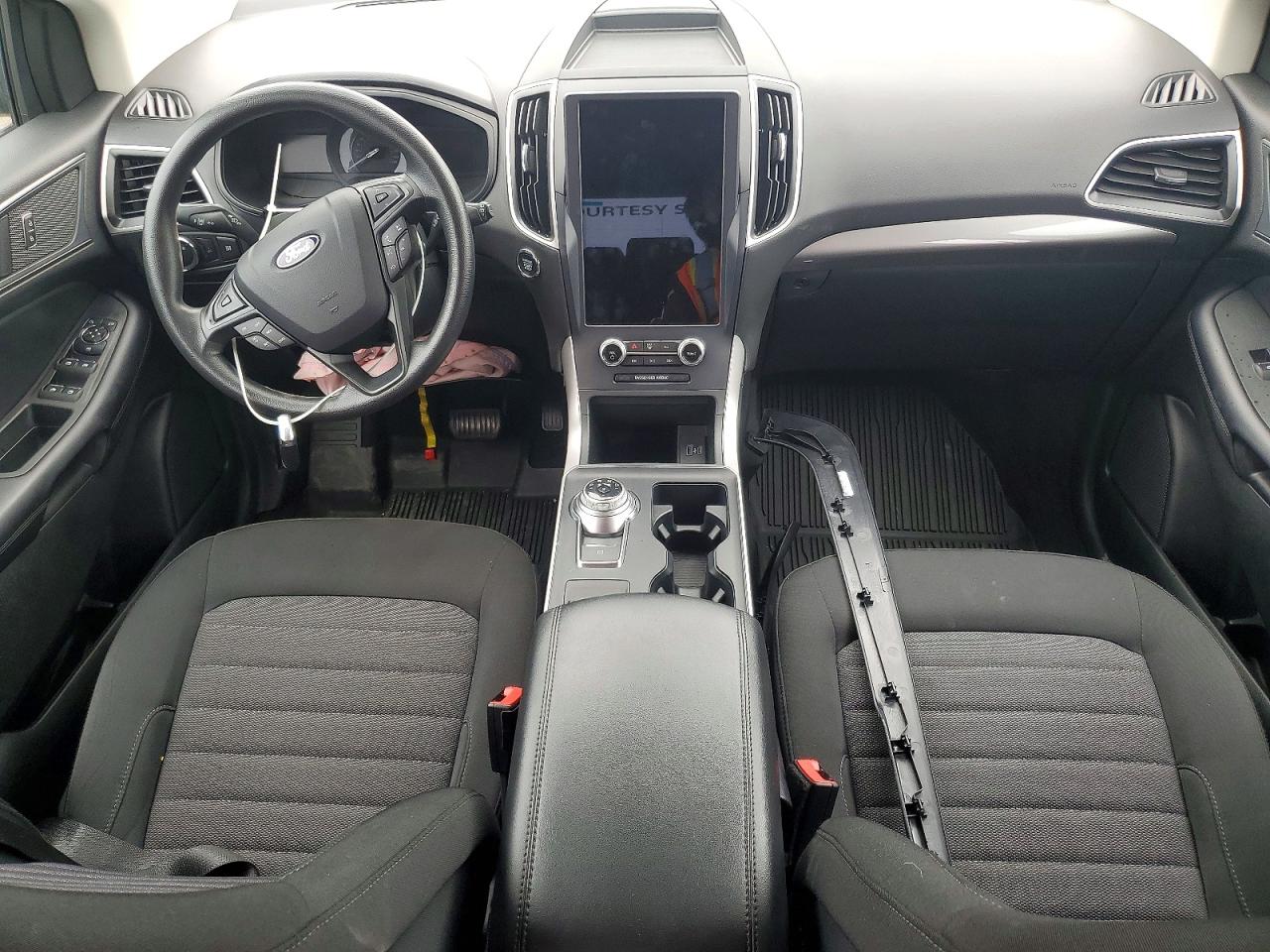 2024 FORD EDGE SE photo 22