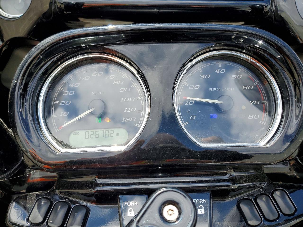 2022 HARLEY-DAVIDSON FLTRXS photo 13
