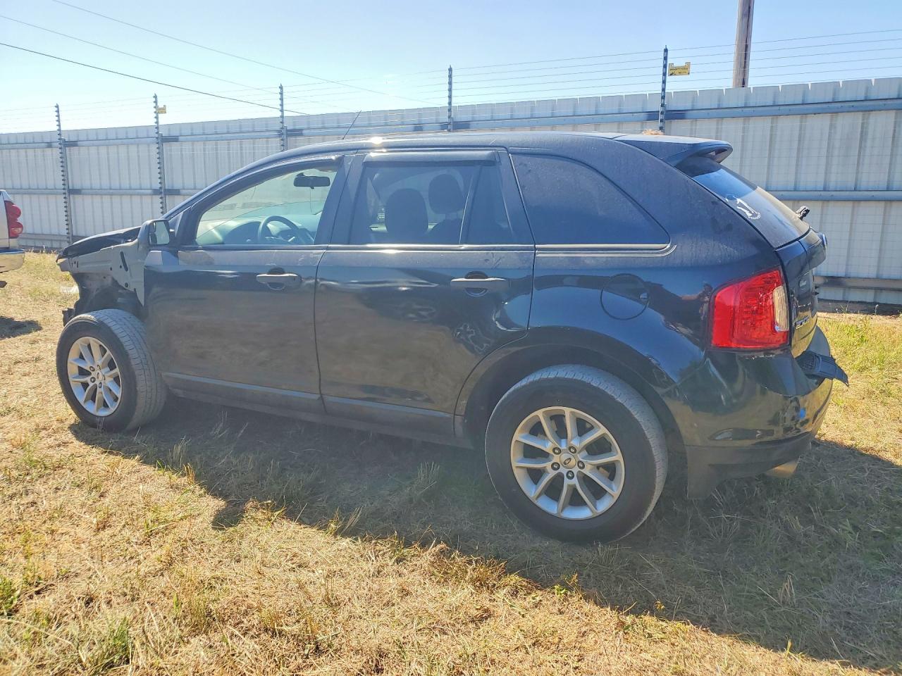 2013 FORD EDGE SE photo 3