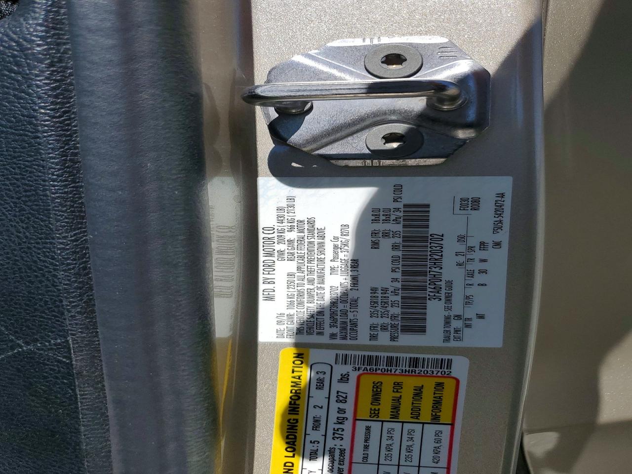 2017 FORD FUSION SE photo 23