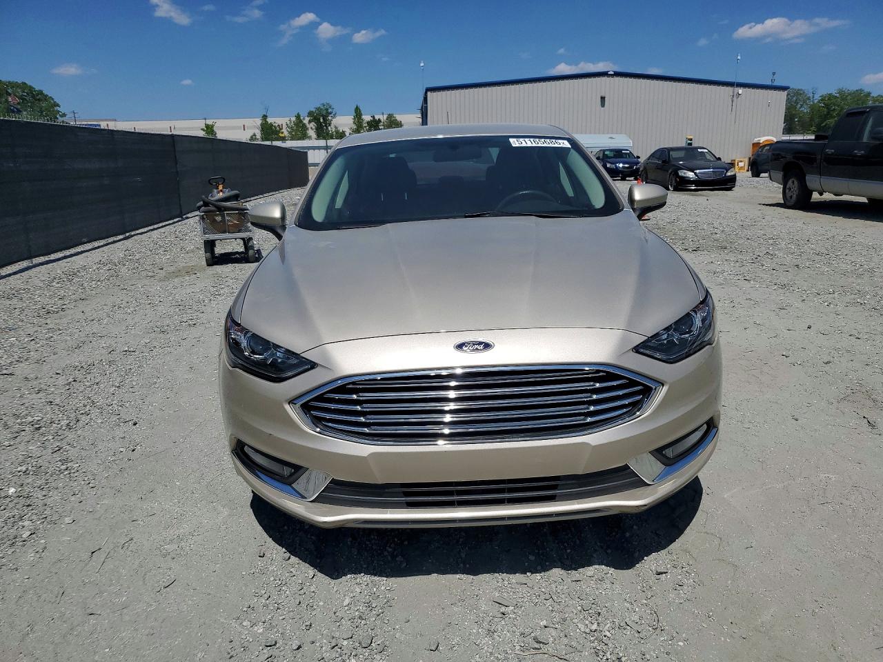 2017 FORD FUSION SE photo 9