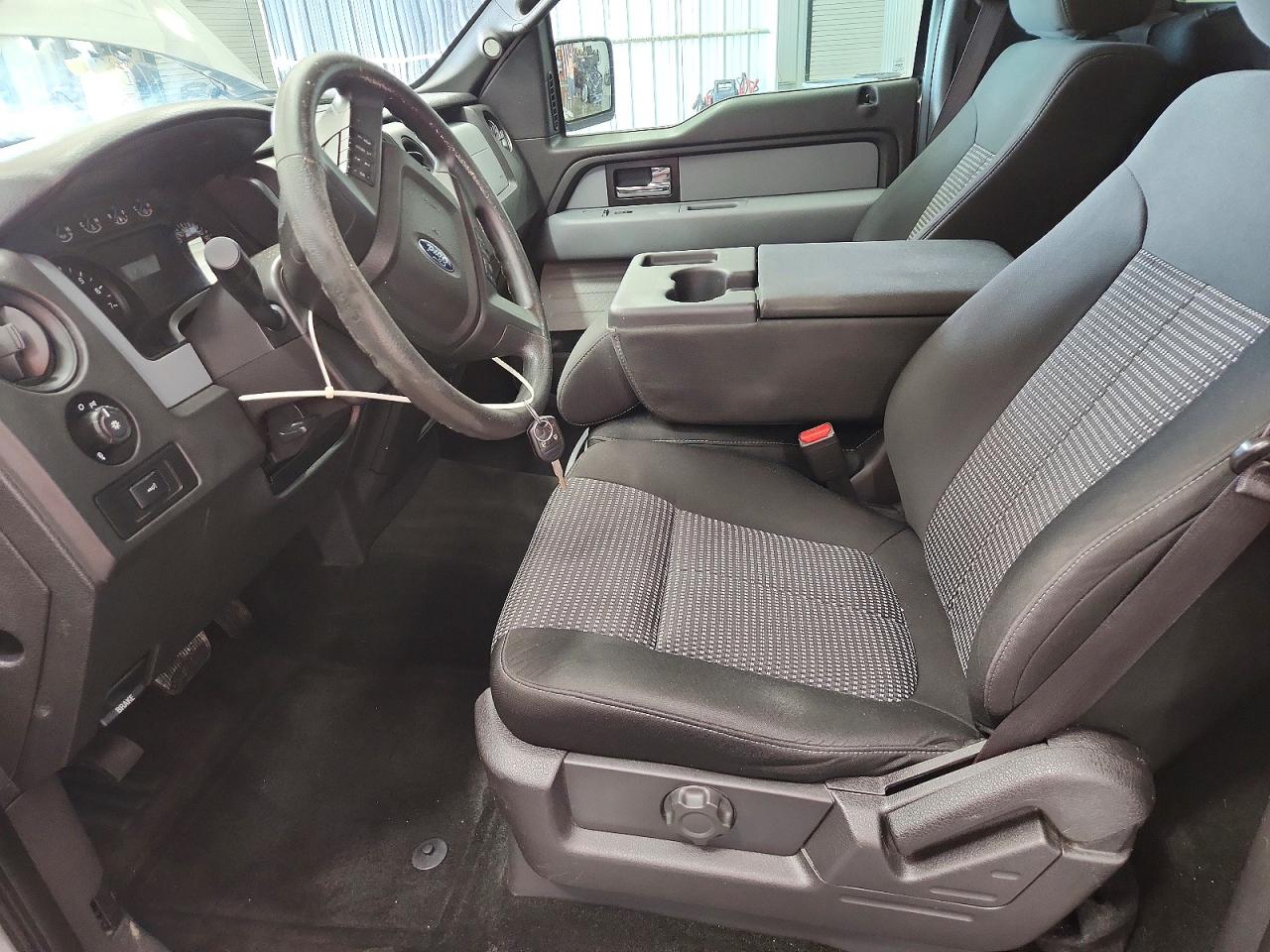 2014 FORD F150 photo 13