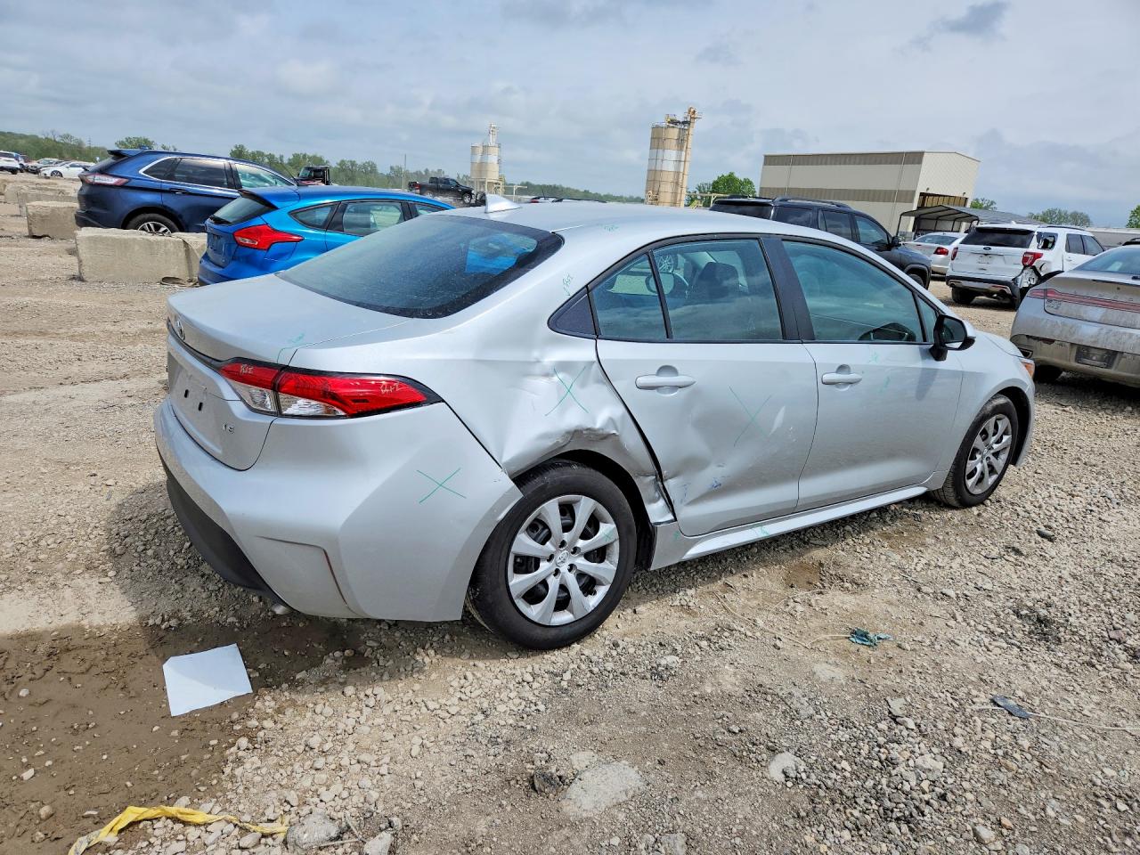 2025 TOYOTA COROLLA LE photo 7