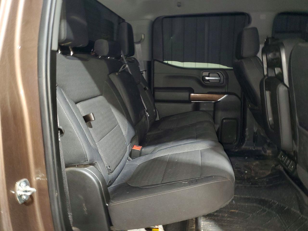 2019 CHEVROLET SILVERADO K1500 RST photo 19