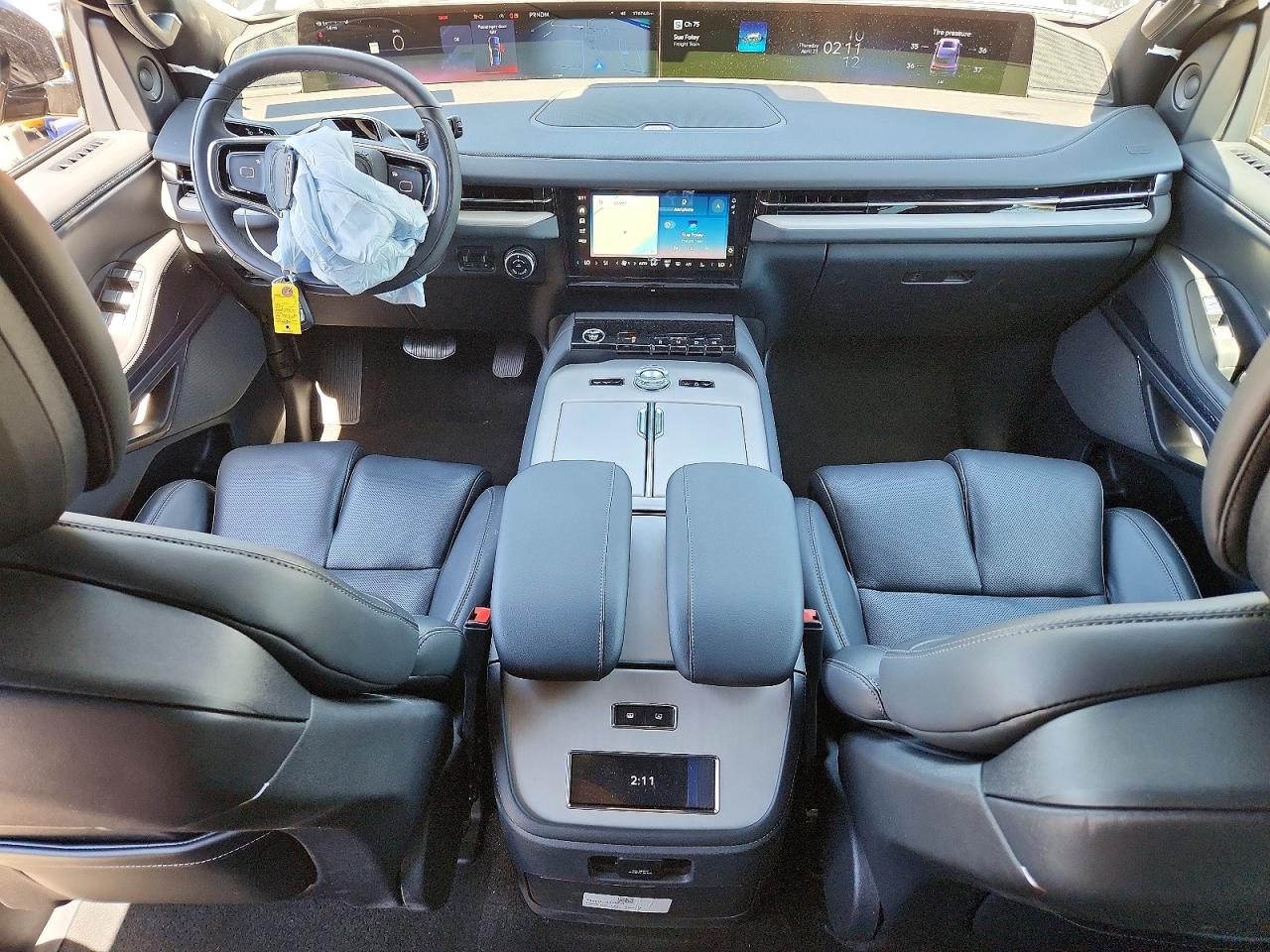2025 LINCOLN NAVIGATOR RESERVE photo 15