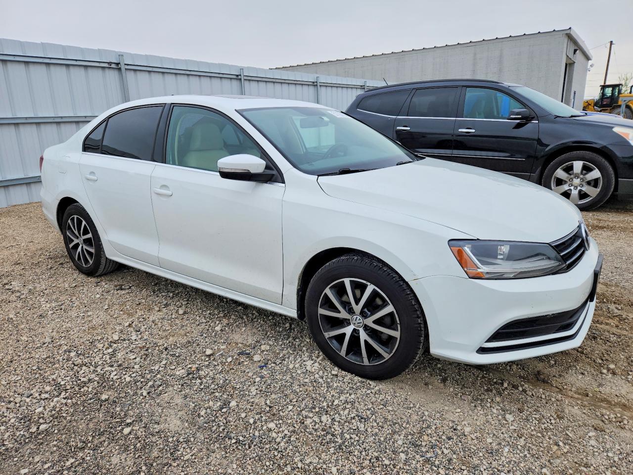 2018 VOLKSWAGEN JETTA SE photo 10
