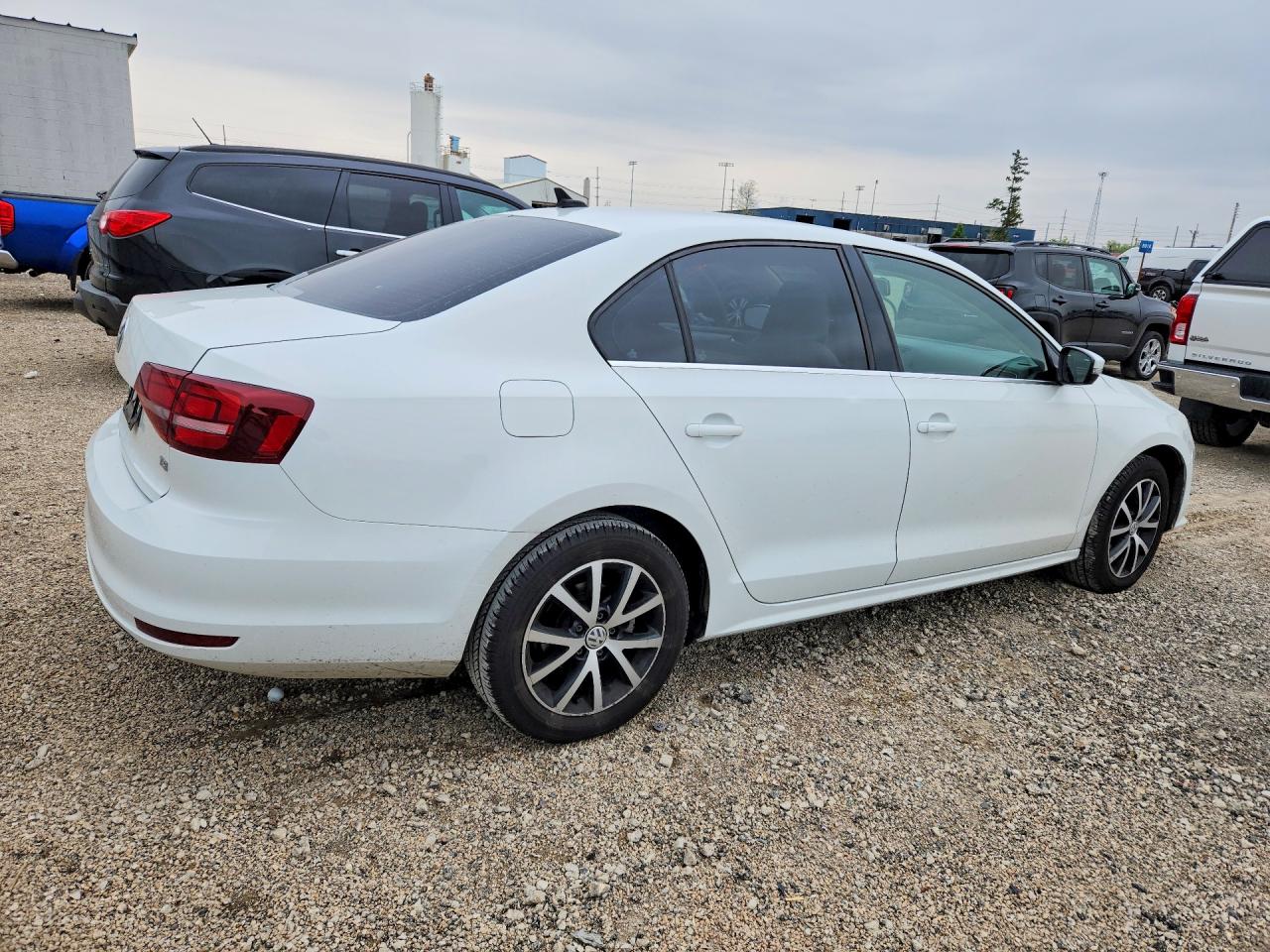 2018 VOLKSWAGEN JETTA SE photo 7