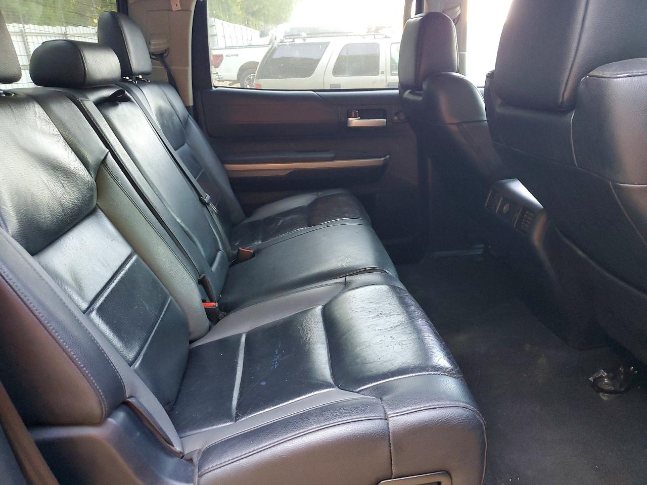 2018 TOYOTA TUNDRA CREWMAX LIMITED photo 10