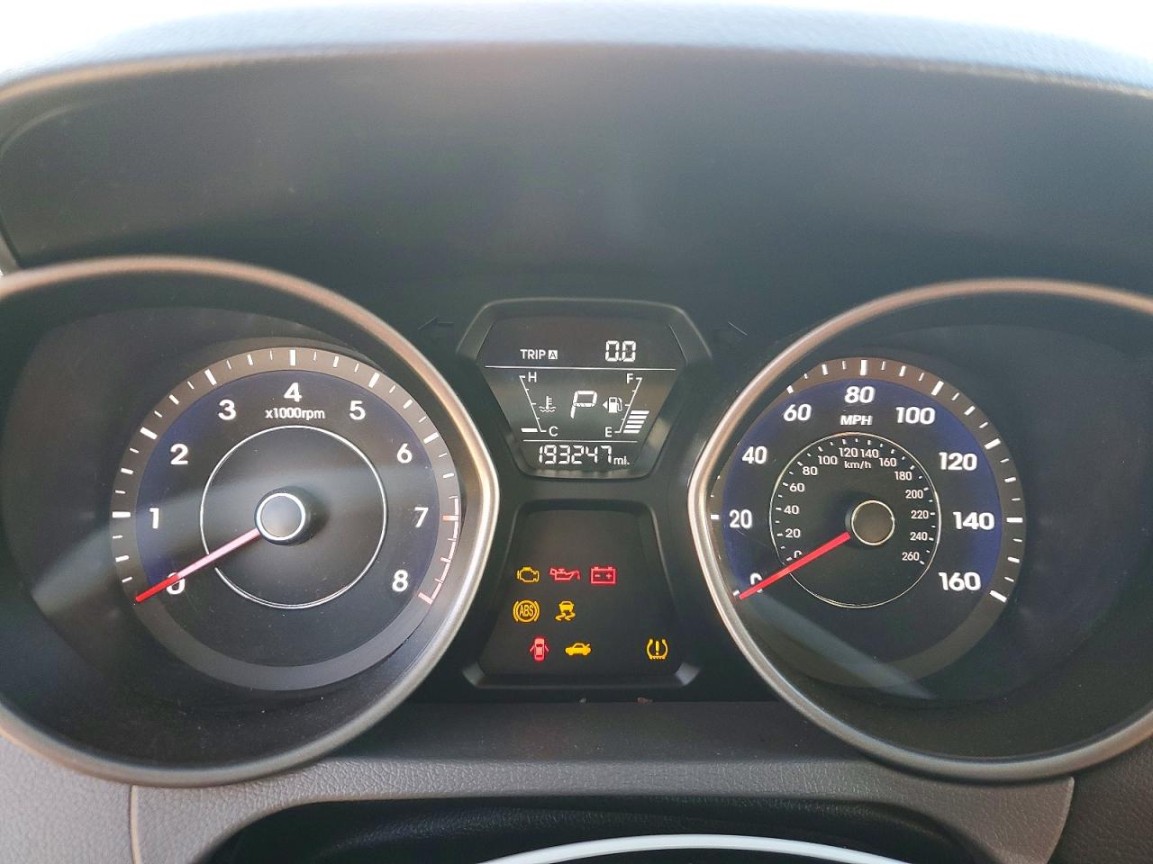 2015 HYUNDAI ELANTRA SE photo 17