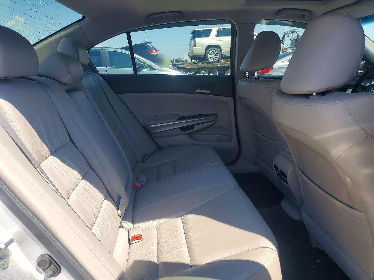 2010 HONDA ACCORD EXL photo 19