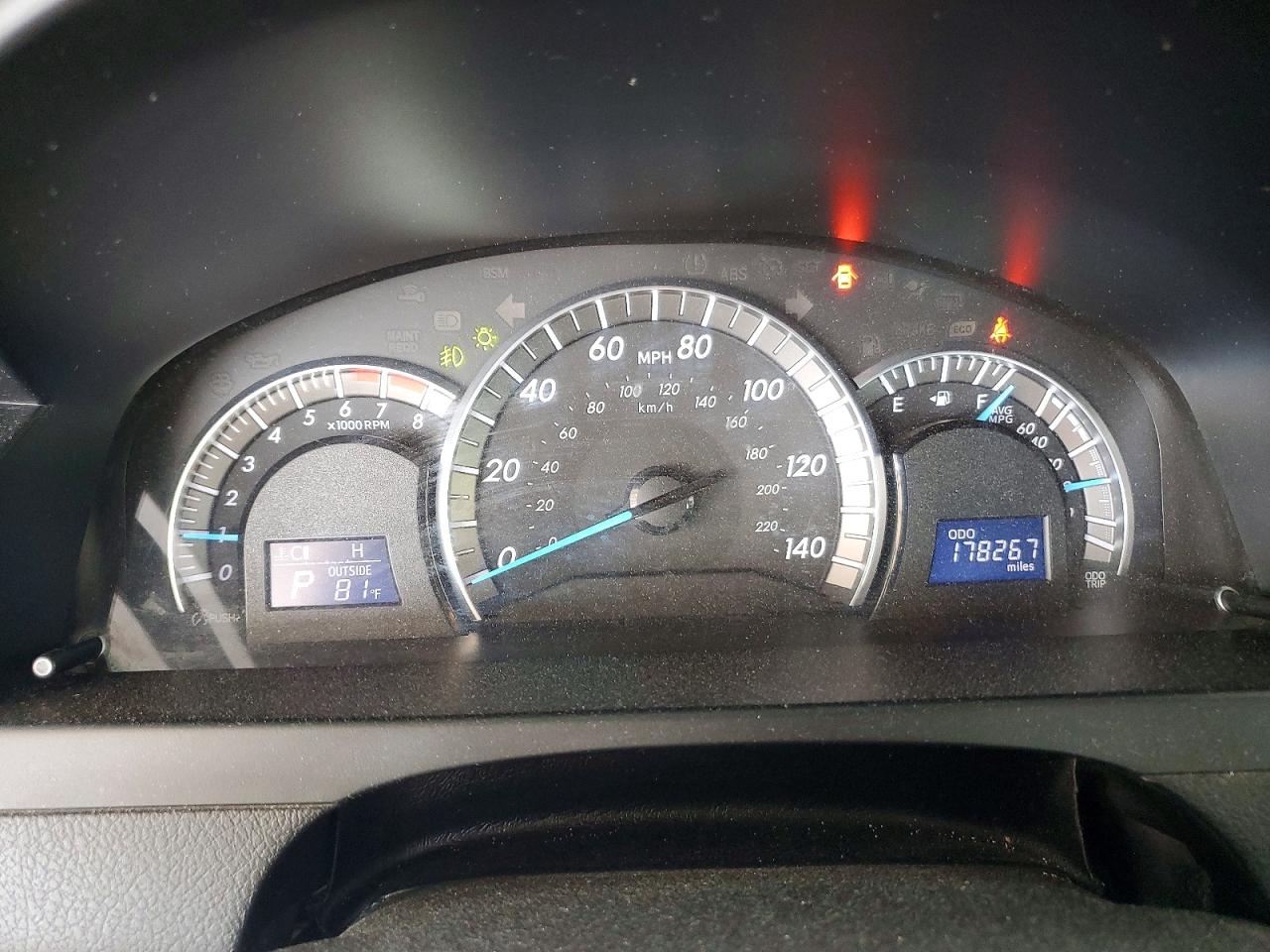 2014 TOYOTA CAMRY SE V6 photo 17
