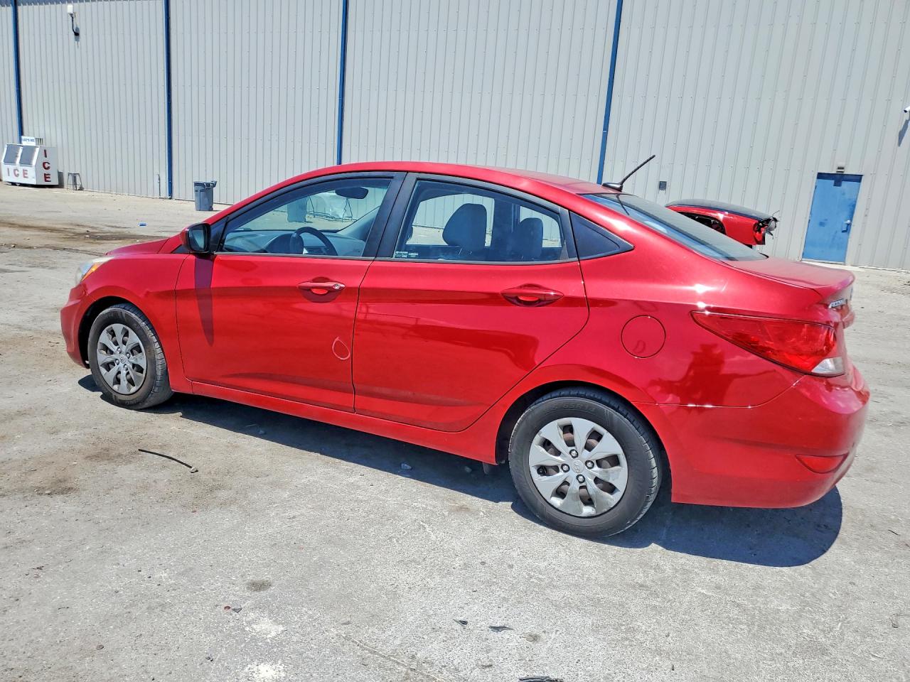 2016 HYUNDAI ACCENT SE photo 4