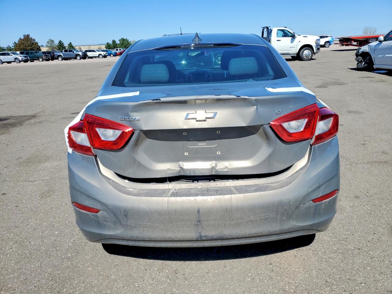 2017 CHEVROLET CRUZE LT photo 11