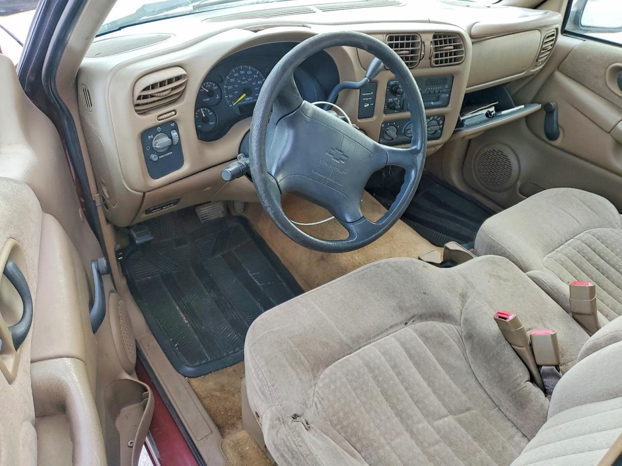 1998 CHEVROLET S TRUCK S10 photo 22