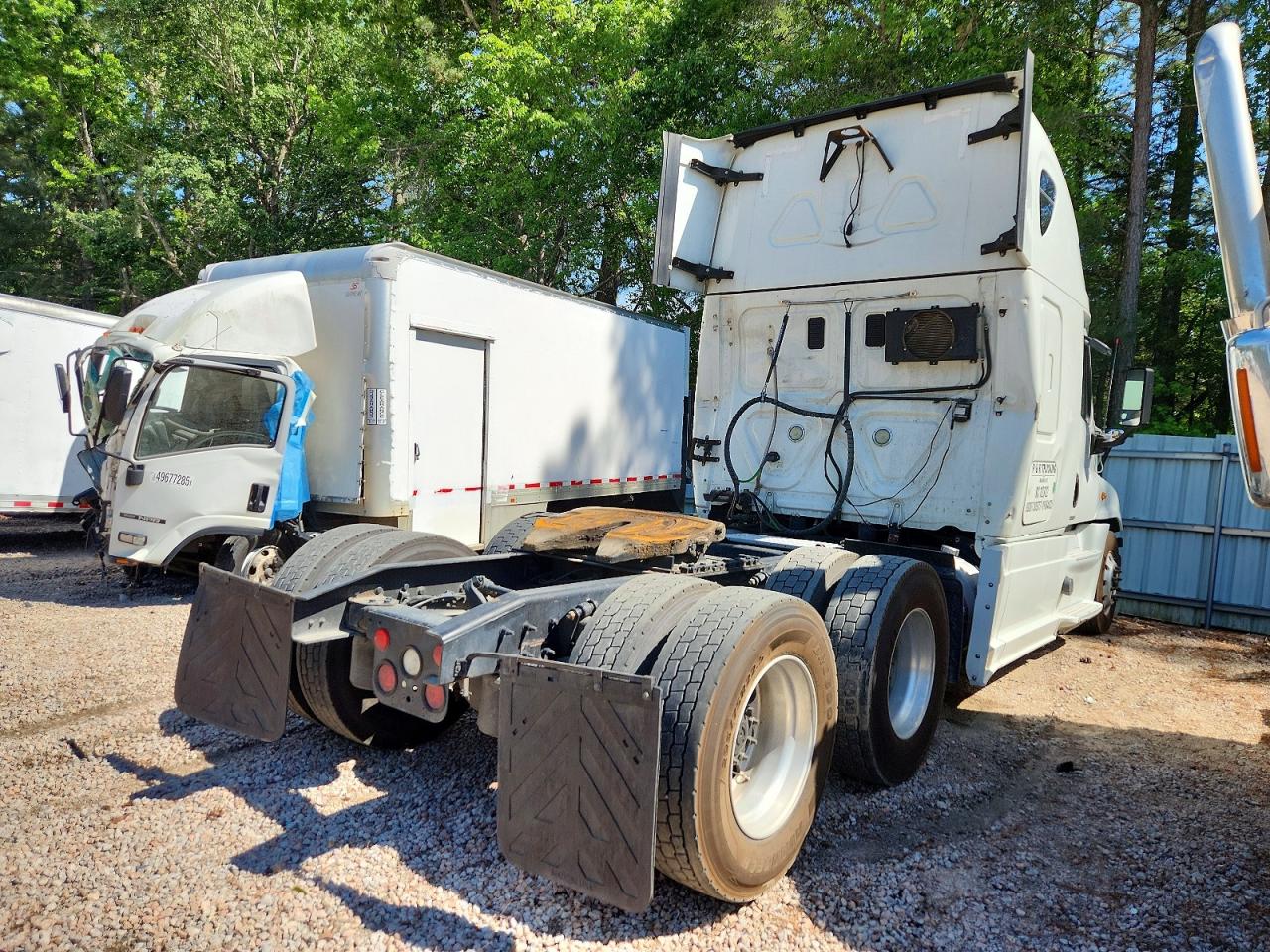 2016 FREIGHTLINER CASCADIA 125 SEMI TRUCK photo 4