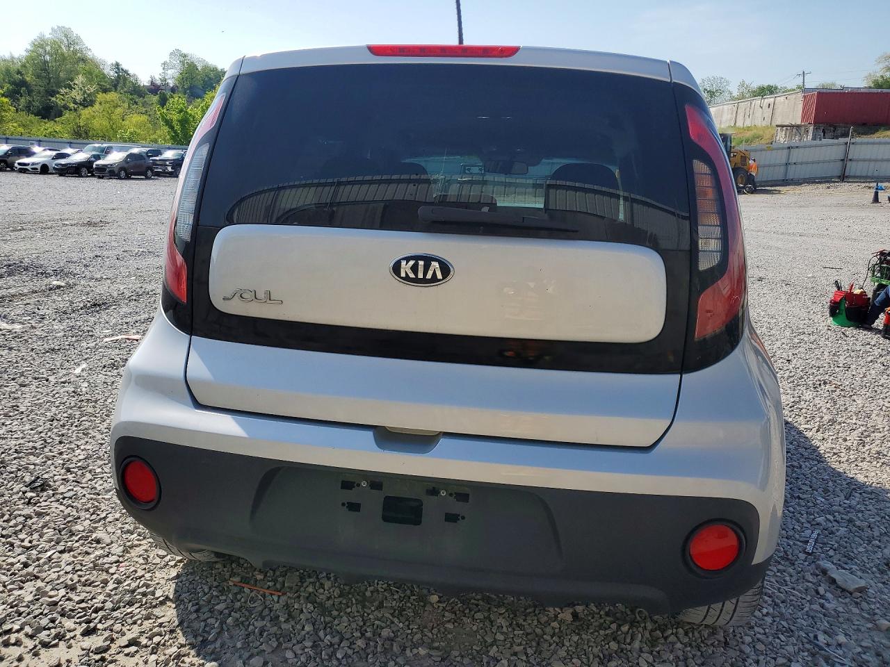2018 KIA SOUL BASE photo 16