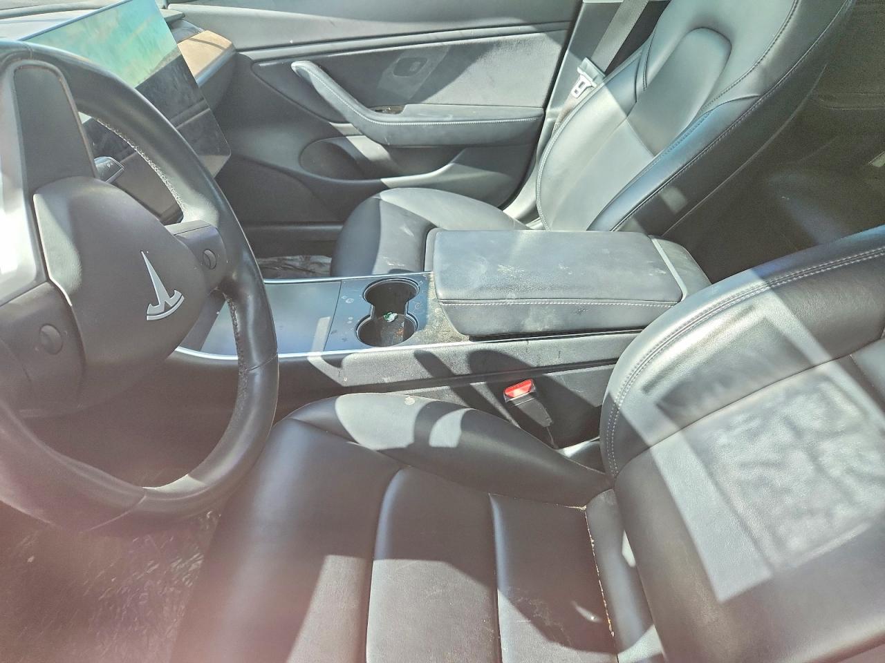 2018 TESLA MODEL 3 photo 19