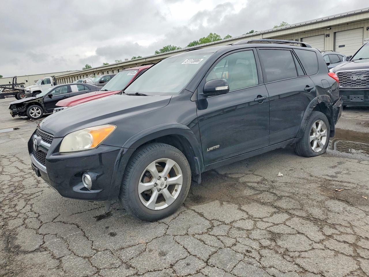 2011 TOYOTA RAV4