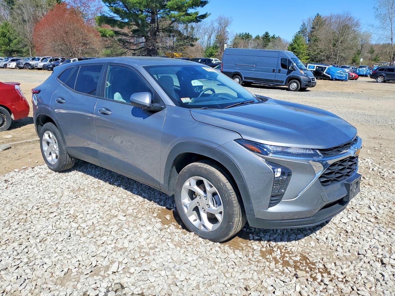 2025 CHEVROLET TRAX LS photo 7