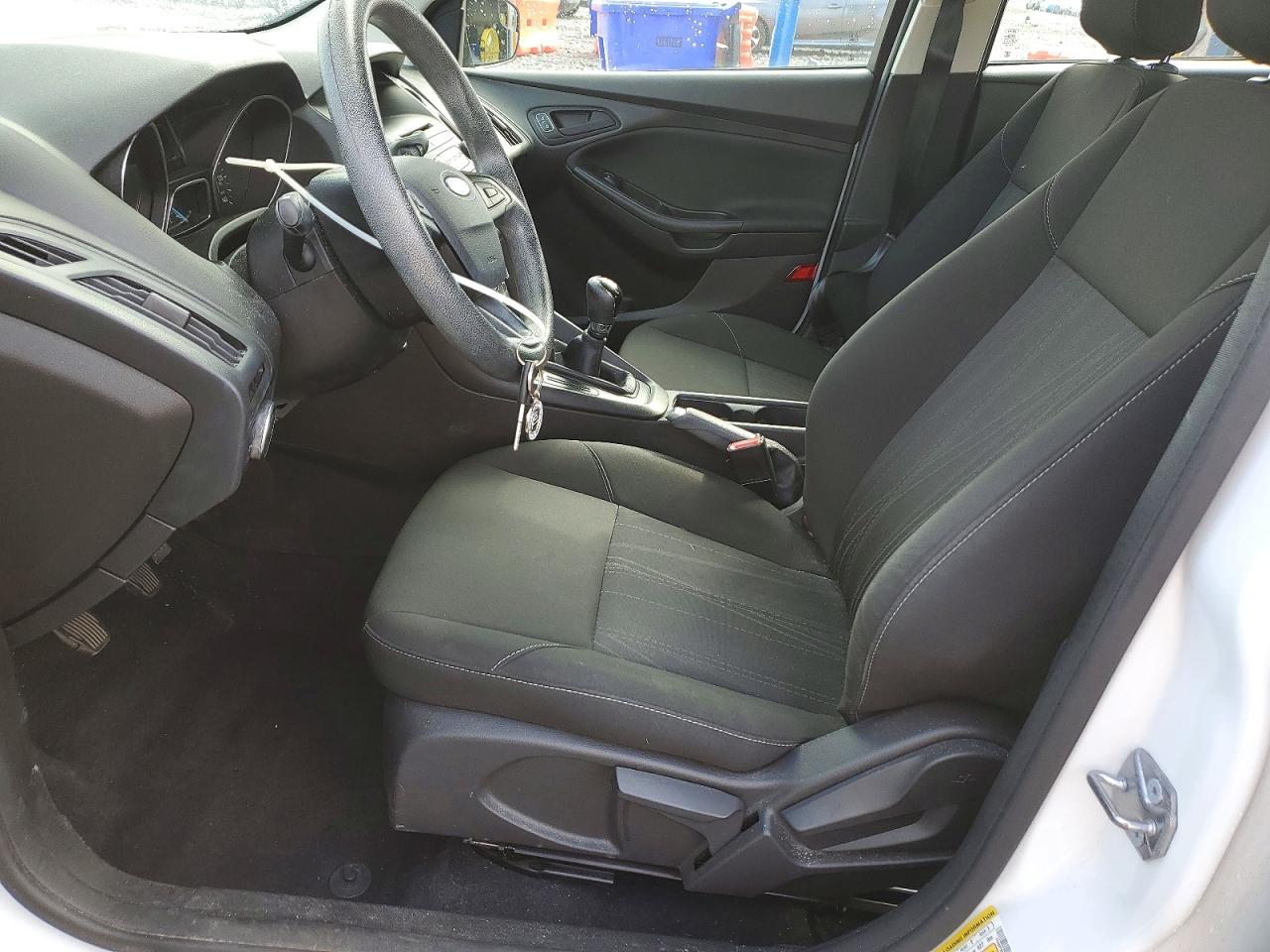 2017 FORD FOCUS S photo 19