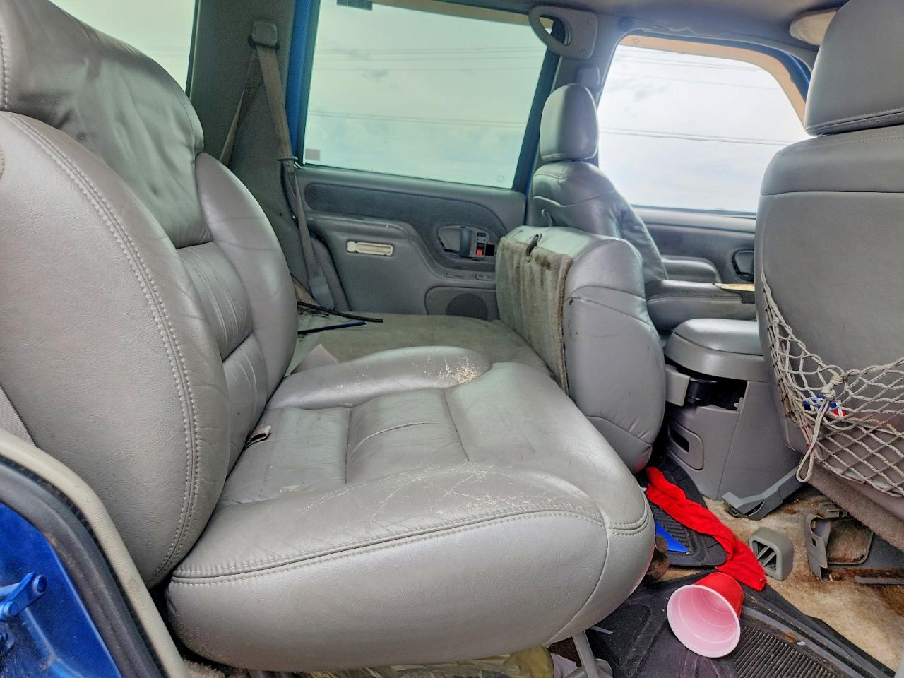 1997 CHEVROLET TAHOE K1500 photo 11