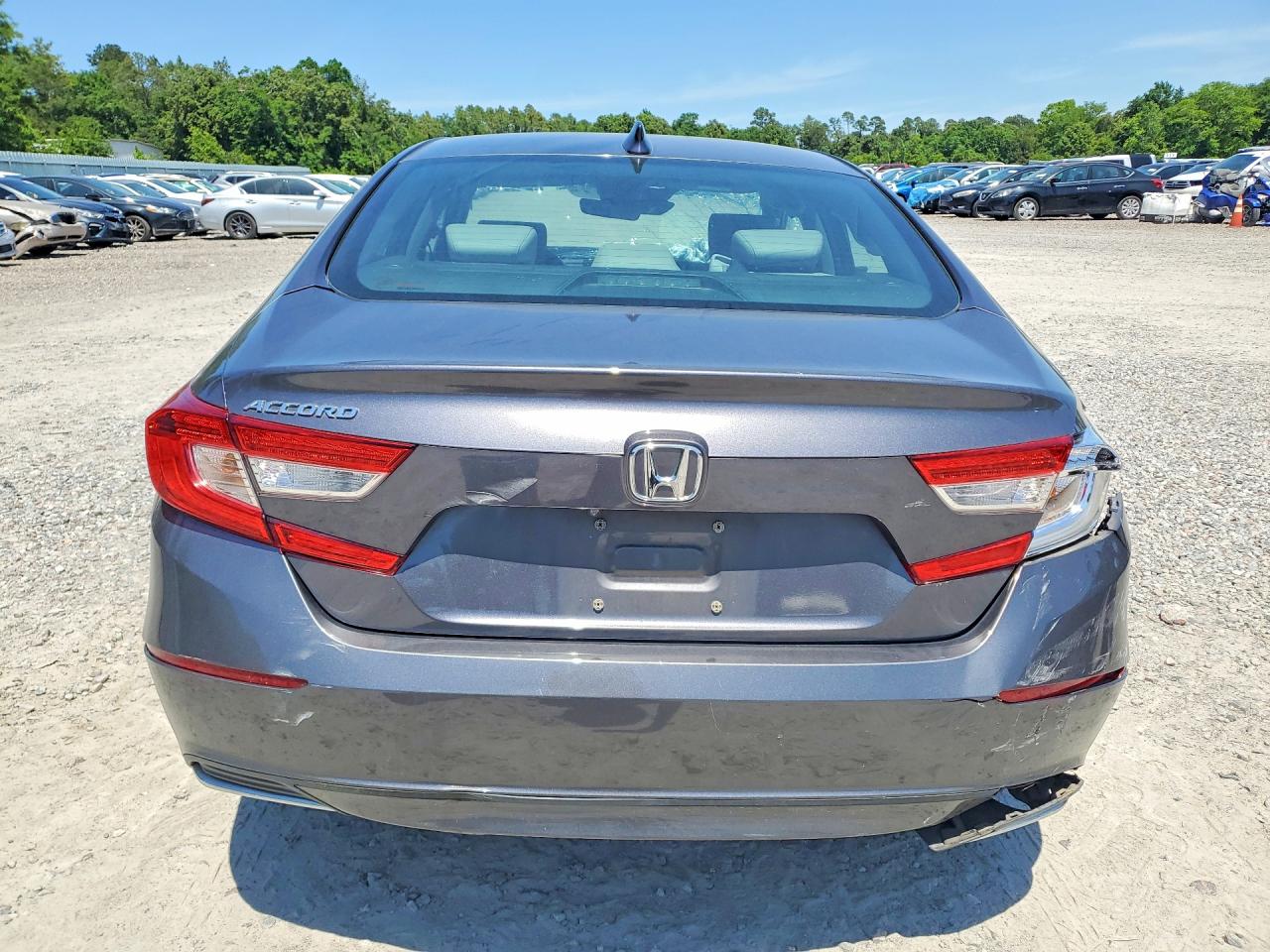 2018 HONDA ACCORD EXL photo 11