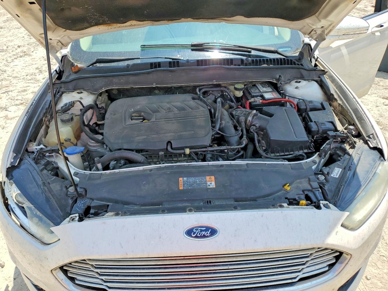 2014 FORD FUSION SE photo 21