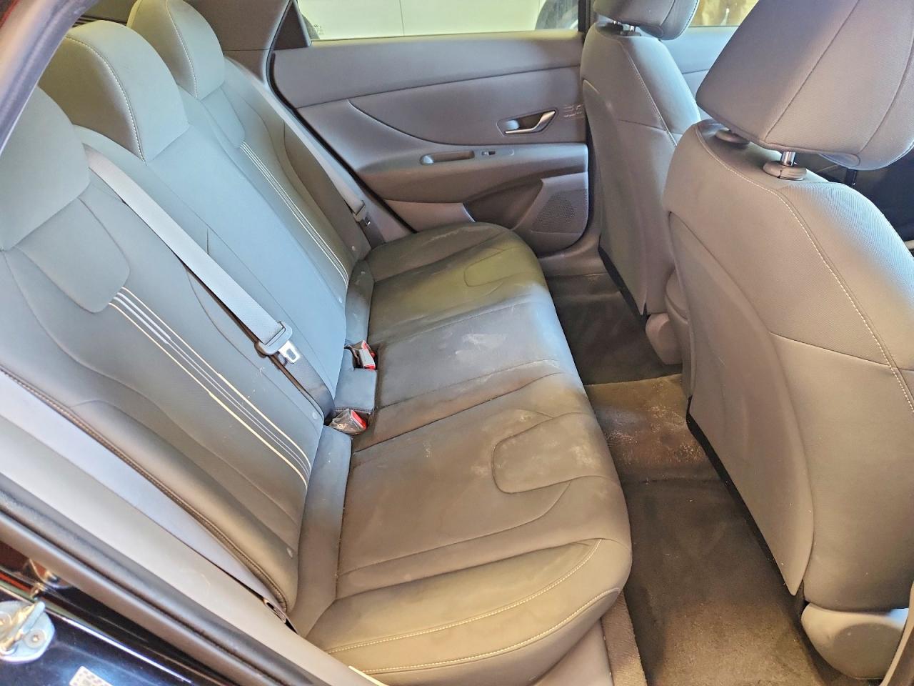 2023 HYUNDAI ELANTRA SEL photo 19