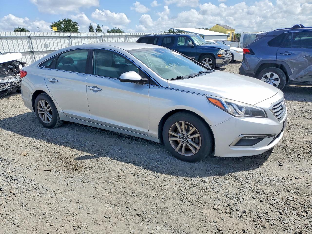 2015 HYUNDAI SONATA SE photo 7