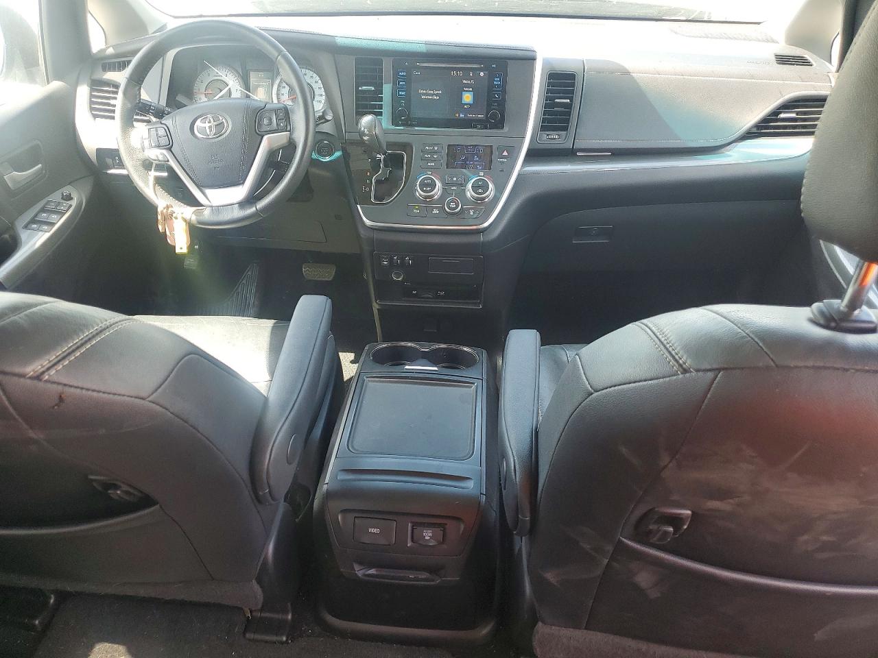 2015 TOYOTA SIENNA SPORT photo 15