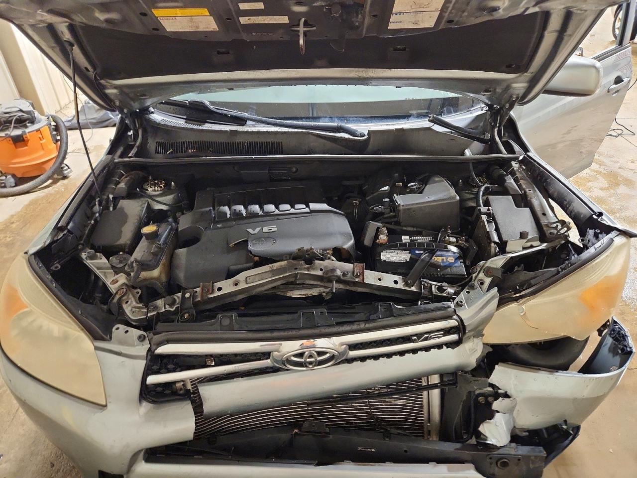 2006 TOYOTA RAV4 LIMITED photo 12