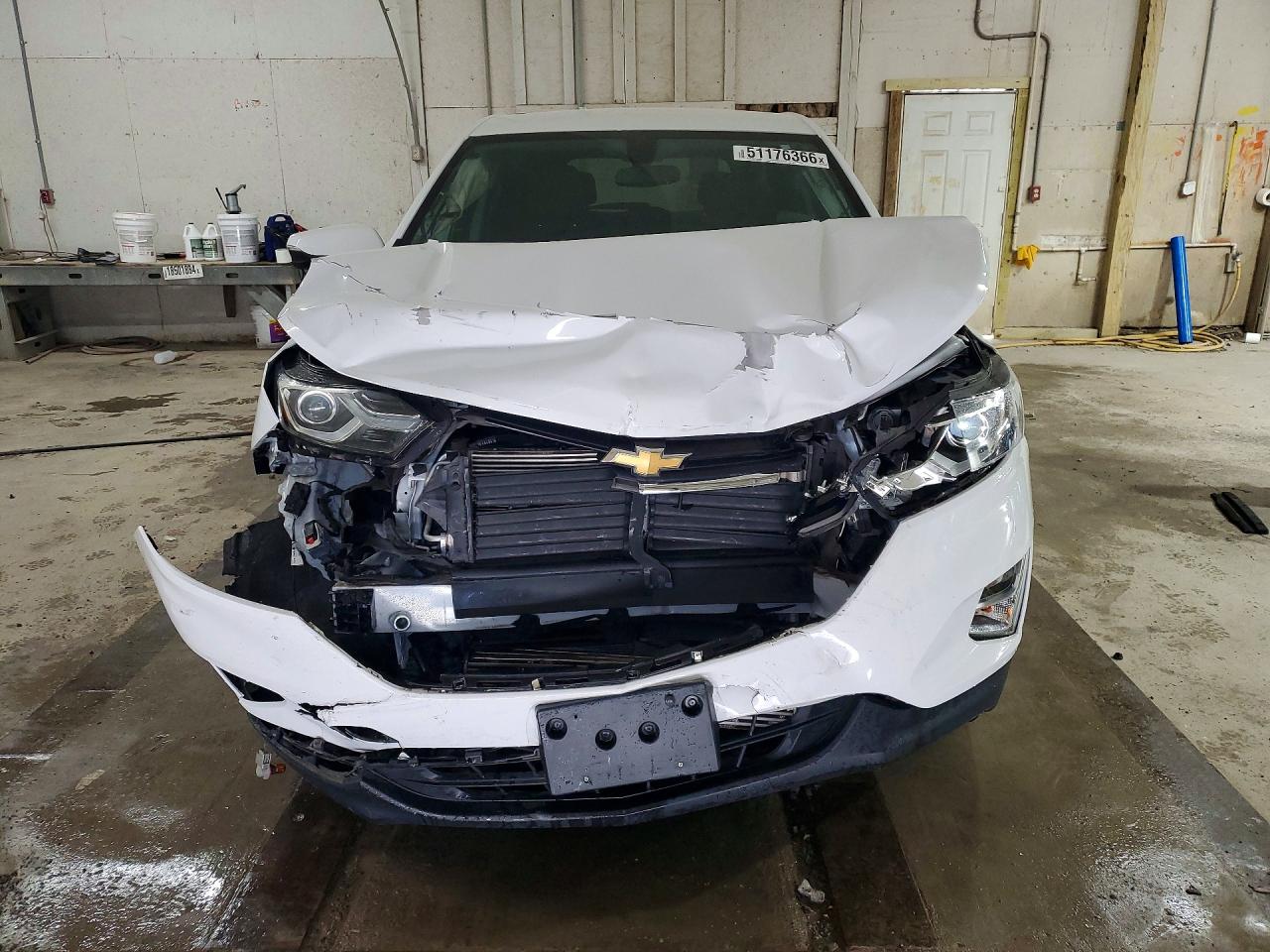 2019 CHEVROLET EQUINOX LT photo 9