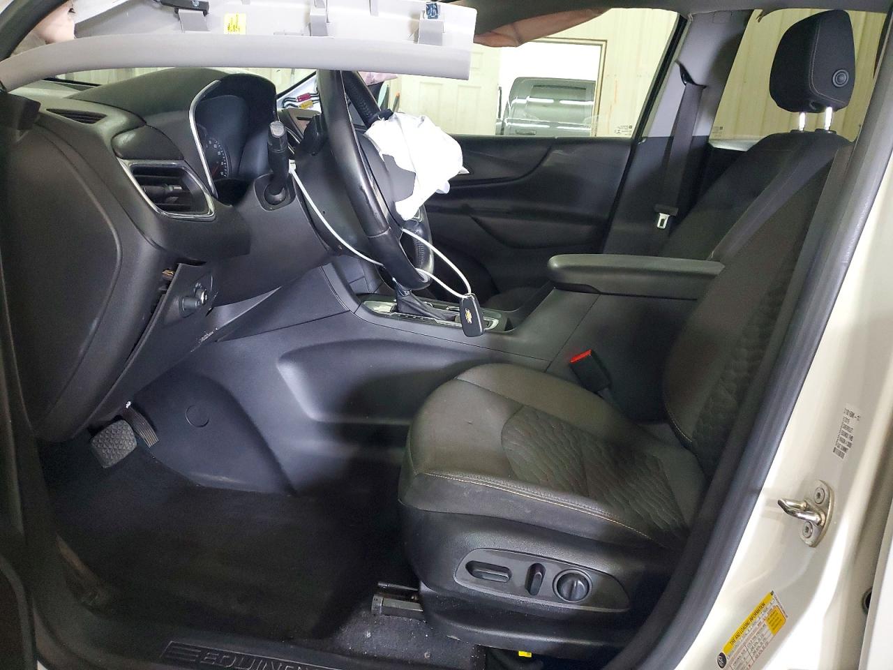 2019 CHEVROLET EQUINOX LT photo 13