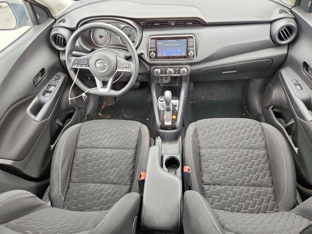 2021 NISSAN KICKS photo 15