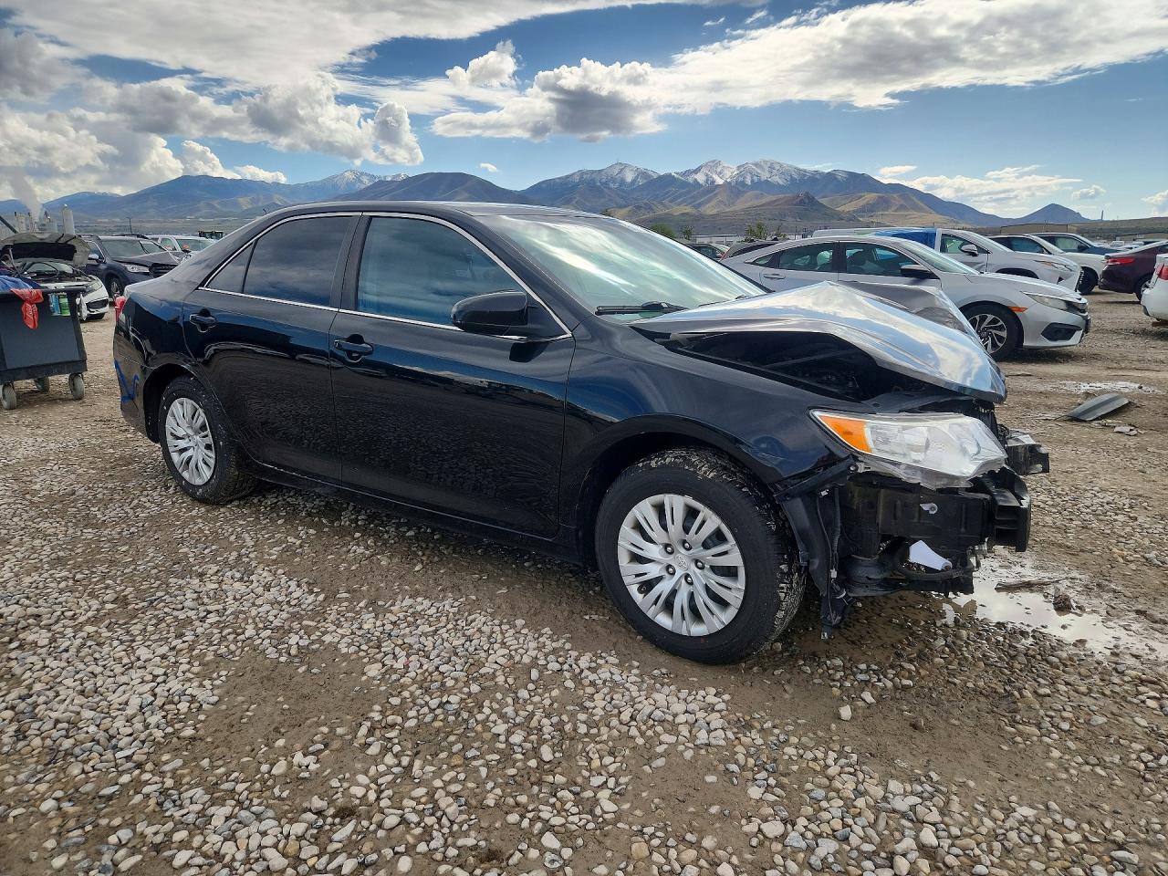 2012 TOYOTA CAMRY L photo 7