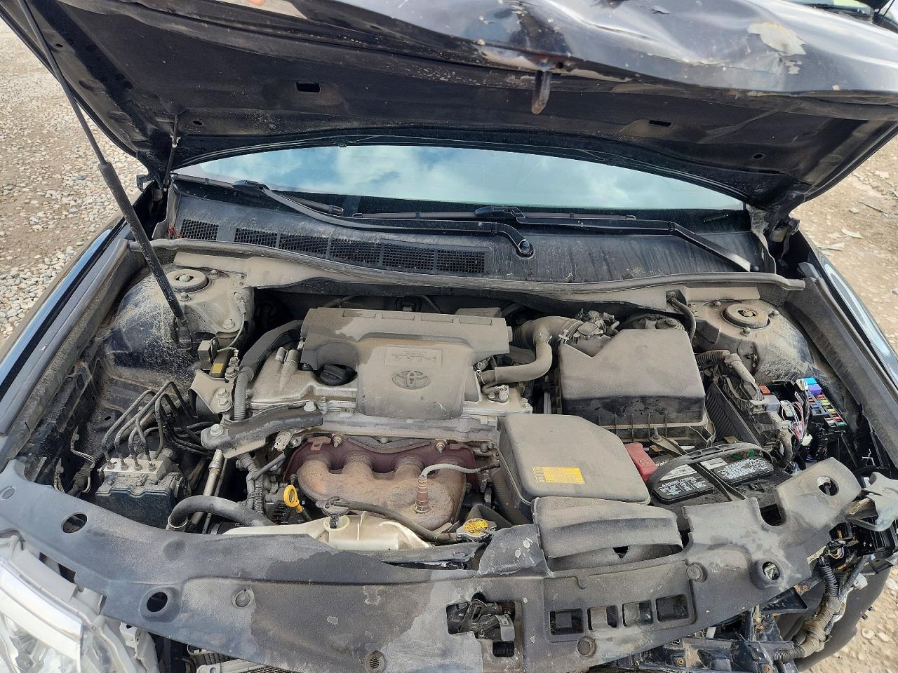 2012 TOYOTA CAMRY L photo 21