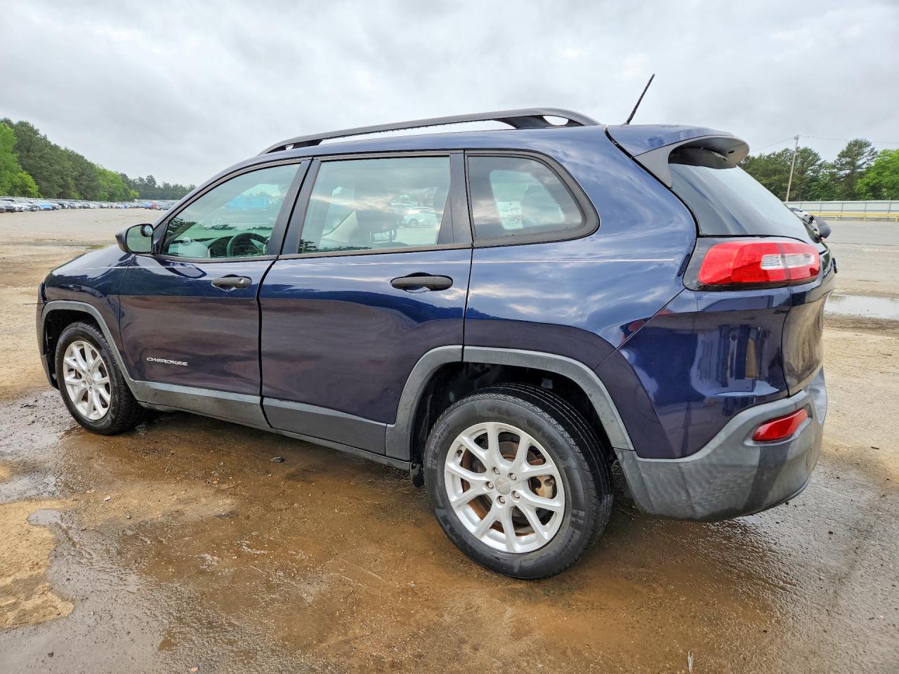 2016 JEEP CHEROKEE SPORT photo 4