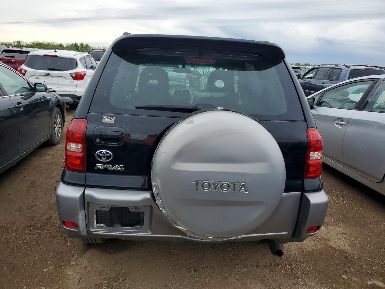 2005 TOYOTA RAV4 BASE photo 6