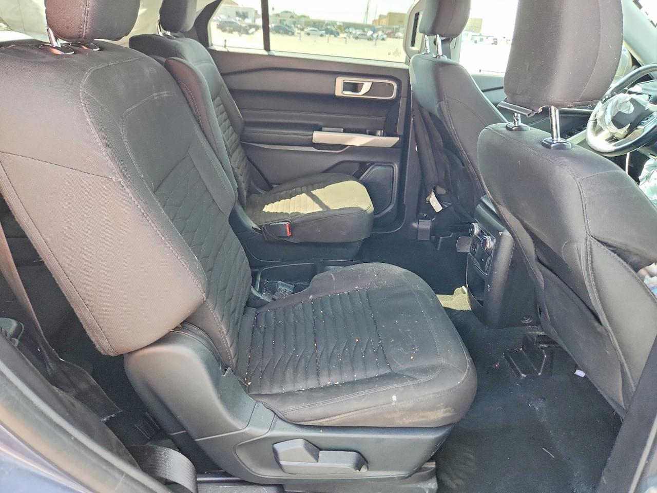 2021 FORD EXPLORER XLT photo 21